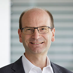 Dr. Dr. med  Dirk Knüppel